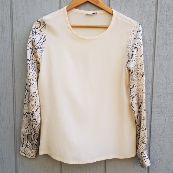Equipment Tops - Equipment Femme Silk Blouse